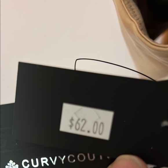 Tan Full Coverage Bra with Molded Cups and Smooth Texture - Picture 7 of 7